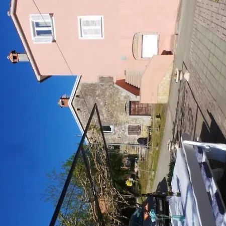 Vakantiehuis Valentino Mit Blick Auf Wasser By Interhome